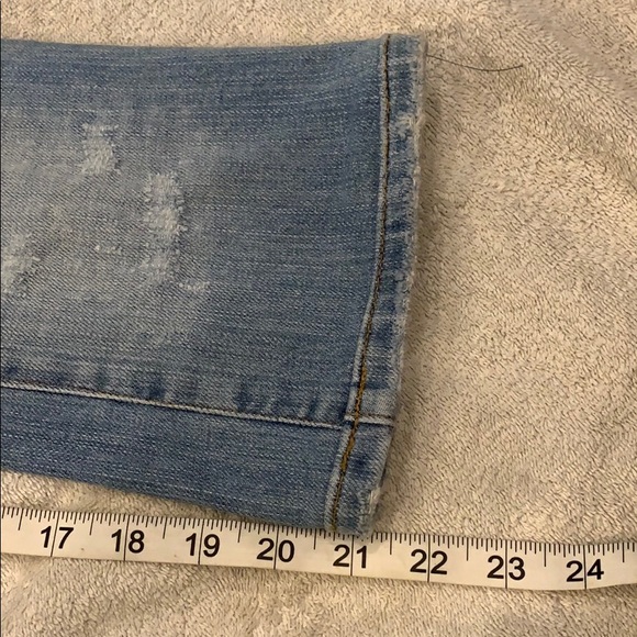 Red Engine Capris Jeans - Picture 2 of 8